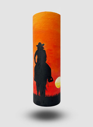 Zylin Dekorröhre Cowgirl im Sonnenuntergang von vorne