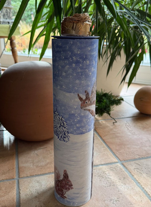 Zylin Deko-Röhre blaue Serie Eichhörnchen